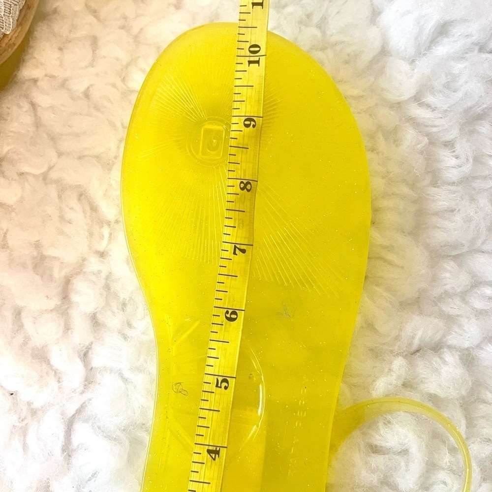 Katy Perry The Geli Yellow Rainbow Pool Beach Jelly Sandals Women Size 10-11 - Picture 9 of 9